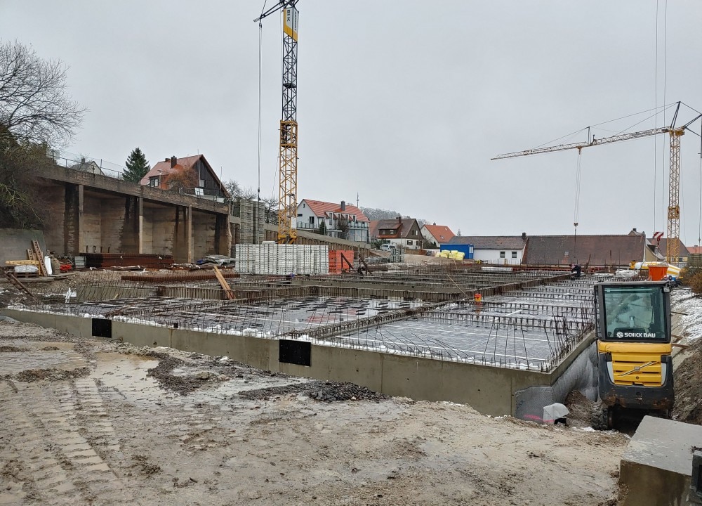 Der Wohnbau in Feuchtwangen "boomt". Vor allem der Bau von Mehrfamilienhäusern, wie beispielsweise das aktuelle Großprojekt in der Rothenburger Straße, haben dabei zunehmendes Gewicht.